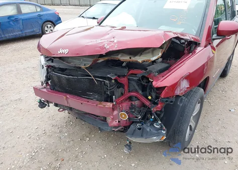 2017 Jeep Compass High Altitude Fwd из США, поврежденный, VIN 1C4NJCEA4HD119423